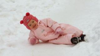 Как укрепить здоровье ребенка? Нужно ему не мешать!