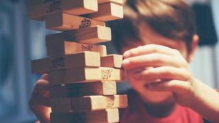 Почему возникают трудности при освоении детьми чтения, письма и счета