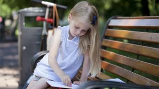 Когда можно отпускать детей гулять без присмотра