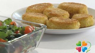 Биточки из кукурузной крупы с сыром (рецепт с видео)