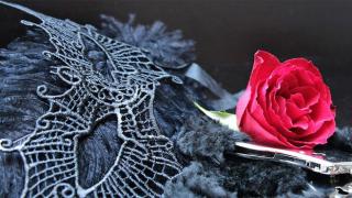 «Химия» секса: почему после оргазма мужчина засыпает, а женщина влюбляется?