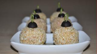 Новогодние закуски. Просто и вкусно, оригинальная подача в виде ёлочных шариков