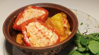 Перцы, фаршированные крабовым мясом, по-Ивлевски