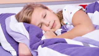 Комаровский поделился причинами, влияющими на сон школьников