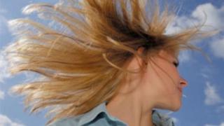 Выпадают волосы? Как найти и устранить причину