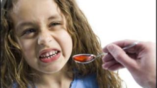 Лечение ребенка. Как провести неприятные процедуры