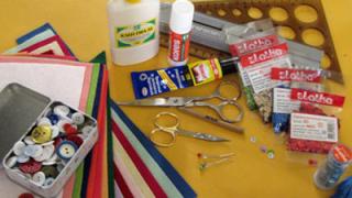 Новогодние поделки. Снежинки из фетра