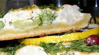 Киш с брокколи и цветной капустой