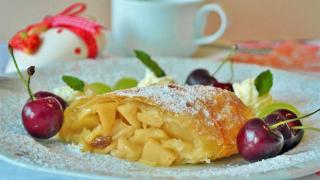 Шарлотка и все-все-все. ТОП-15 рецептов выпечки с яблоками