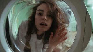 Как стирать пуховик в домашних условиях? И чем стирать нельзя?