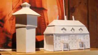 Водонапорная башня на Плотинке: мамы с шестилетками узнали, что внутри!