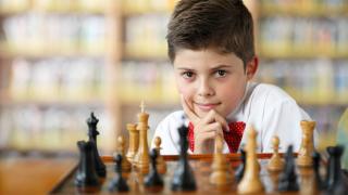 Дворец Молодежи: увлекательные занятия и дополнительное образование для школьников!  