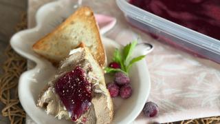 Самый вкусный паштет с ягодным желе